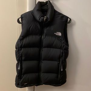 The North Face Nupse 700 Goose Down Quilted Puffer Vest. Women’s size XS, black.